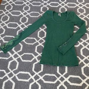 Free People Waffle top with decorated sleeves
